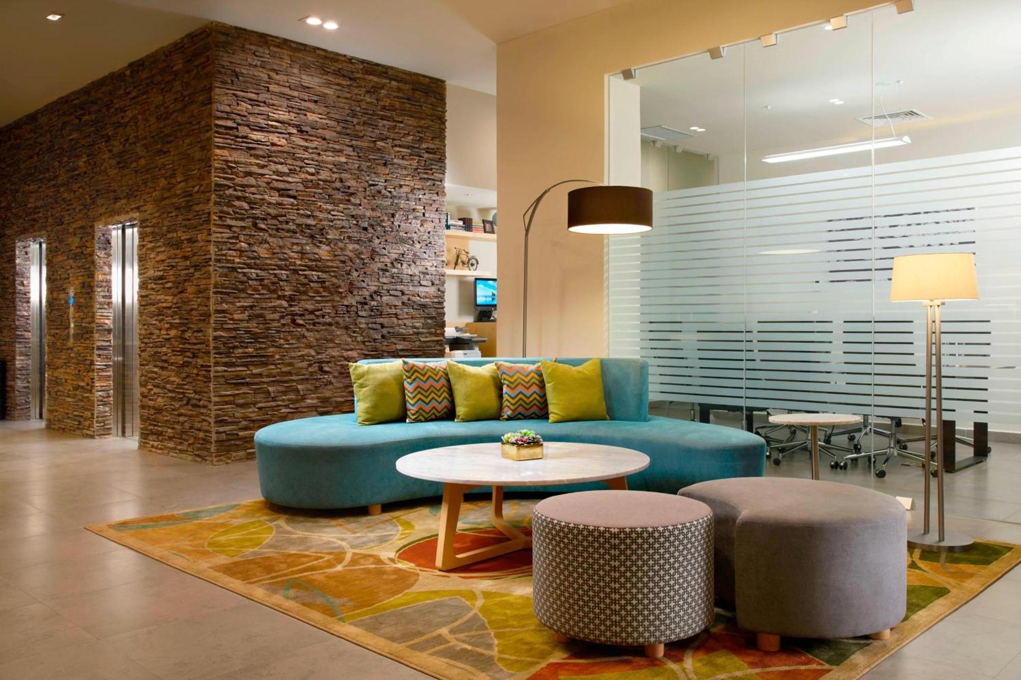 Fairfield & By Marriott Tabasco Hotel 3*